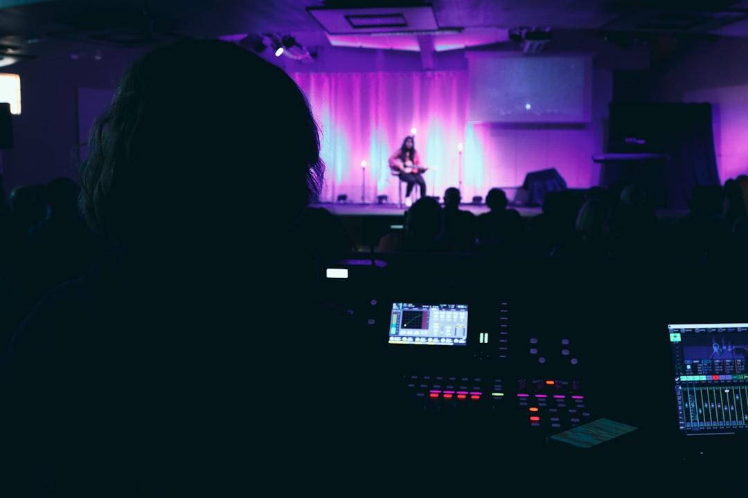 Приватные микшеры в 2025: Как сохранить анонимность в мире криптовалют