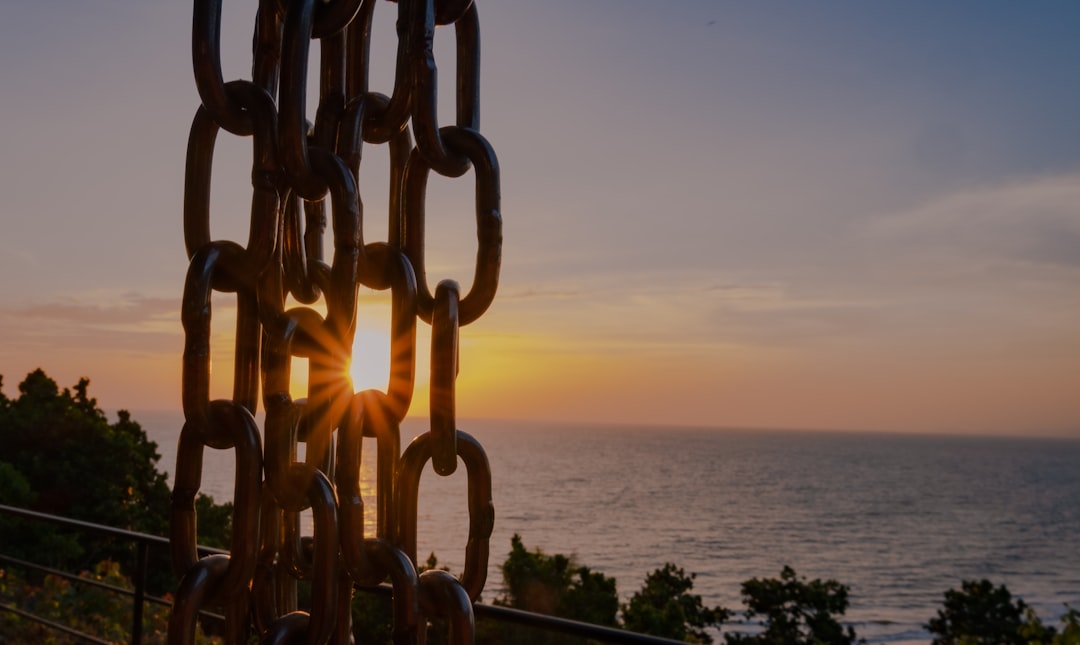 Blockchain Analytics Break the Chain: Protecting Your Crypto Privacy