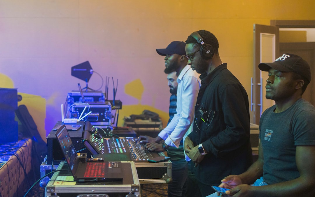 Онлайн-миксеры криптовалют: Защита приватности или риск?