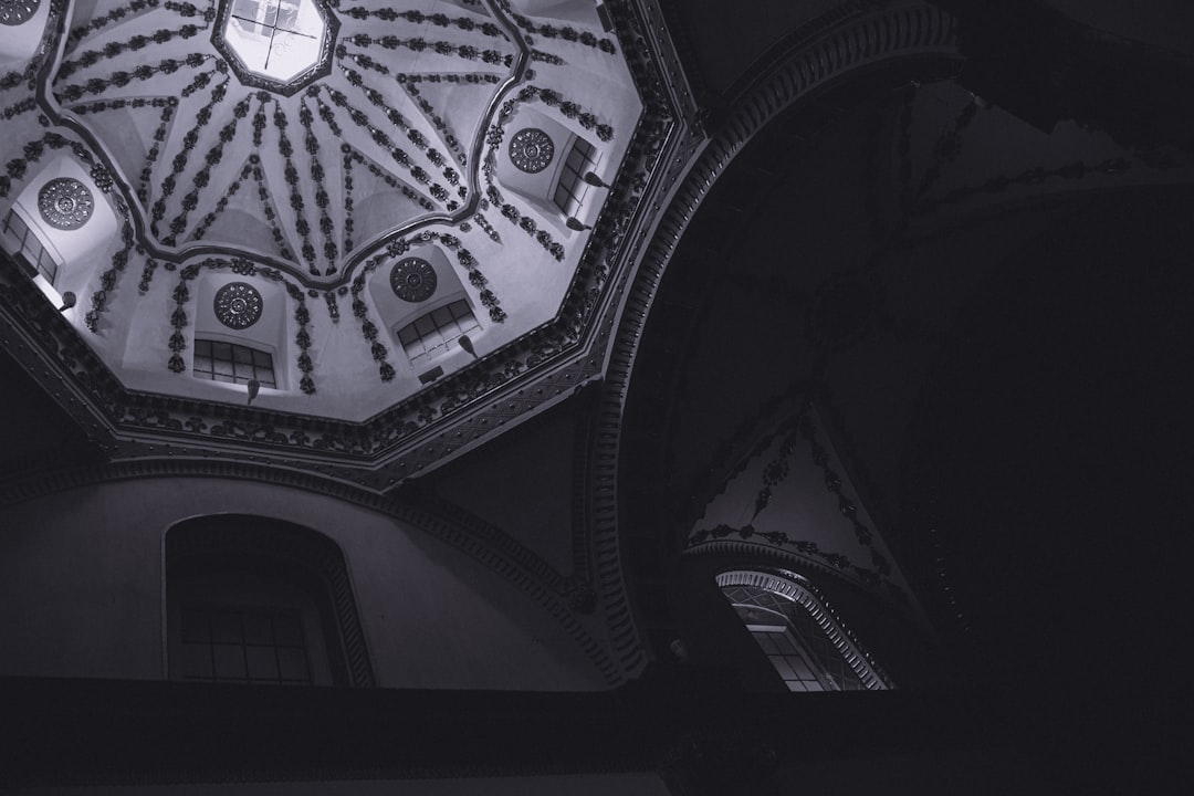 Техника кросс-чейн обфускации: как защитить приватность криптовалют