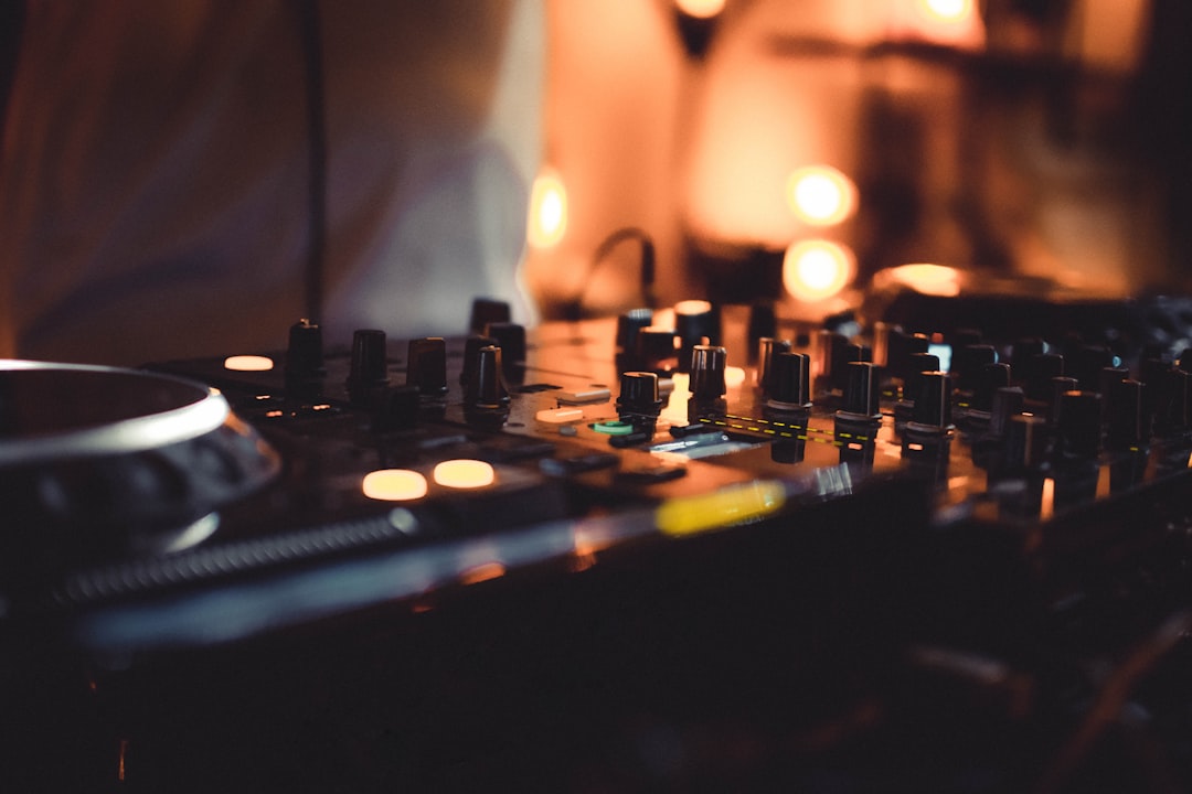 Кастодиальные миксеры: скрытая угроза вашей приватности в криптовалюте