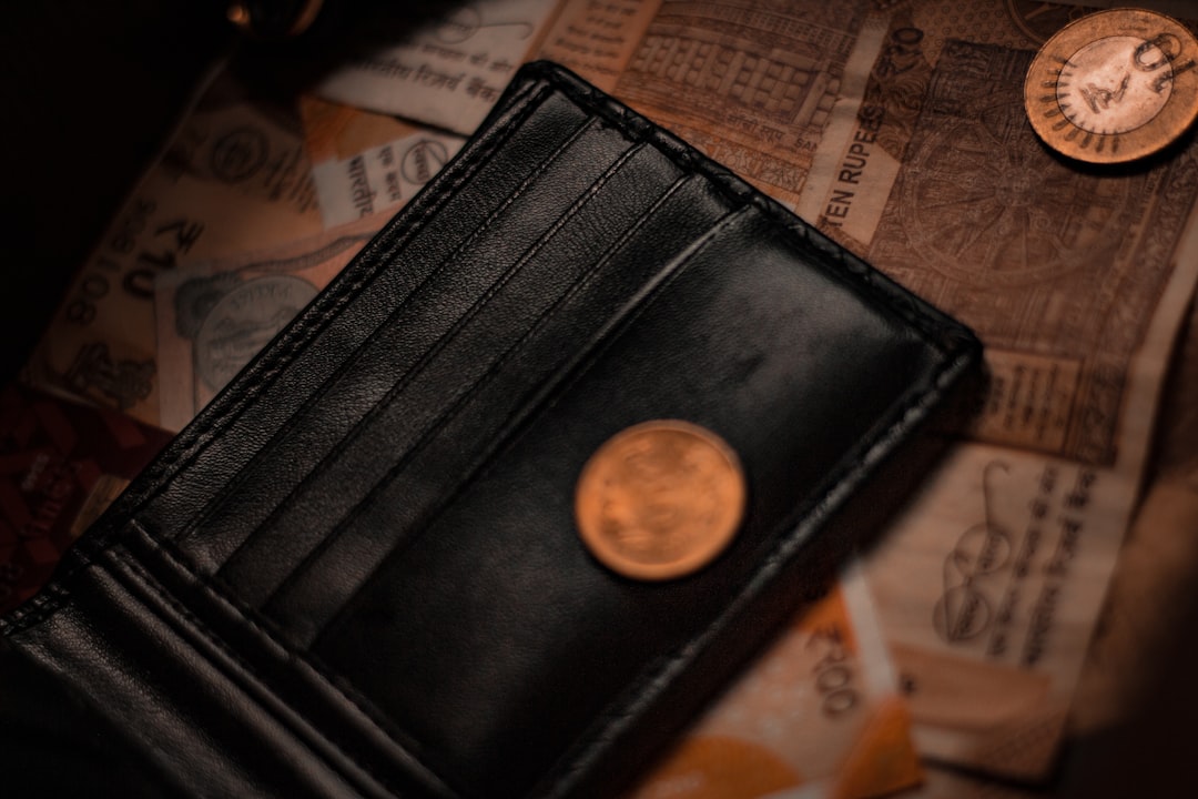 Threshold Signature Wallets: Boosting Crypto Privacy & Security